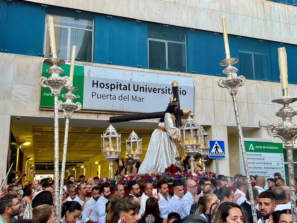 NAZARENOFACHADAHOSPITAL31-08-25 (2)